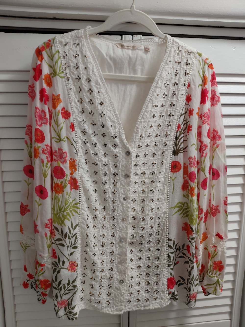 Soft Surroundings Floral Button Down Blouse With Eyelet Sequin Accents